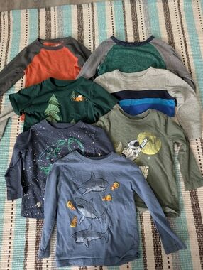 Lot Of 7 2T Long Sleeved Shirts (Cat Jack, Childrens Place, Oshkosh)